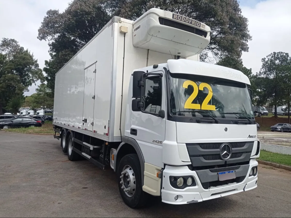 Mercedes-Benz Atego 2426 6x2 22/22