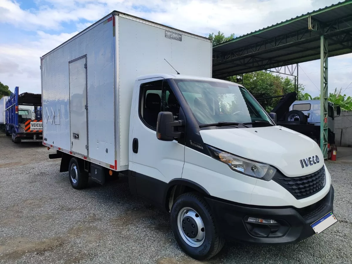 Iveco Daily 35150 4X2 21/21